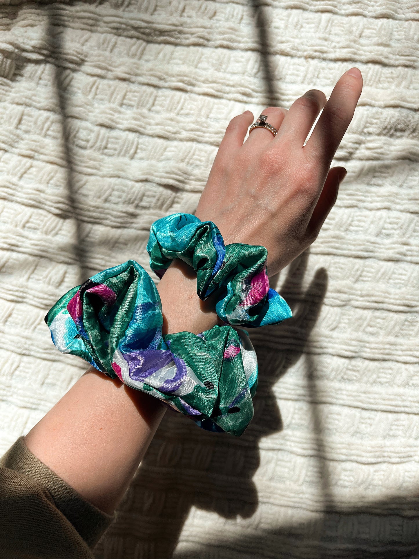 *impressionist* - vegan silk scrunchie