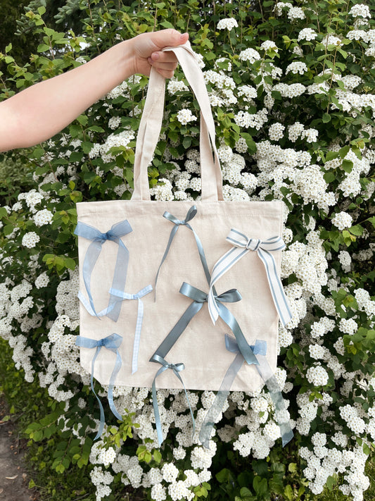 *something blue* bow tote