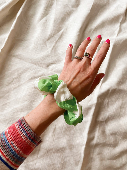 *lime without the coconut* 100% silk scrunchie