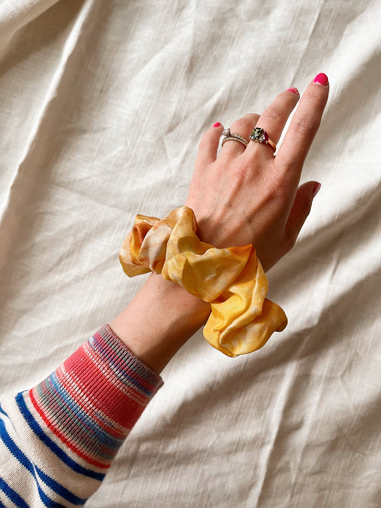 *i've got sunshine* 100% silk scrunchie